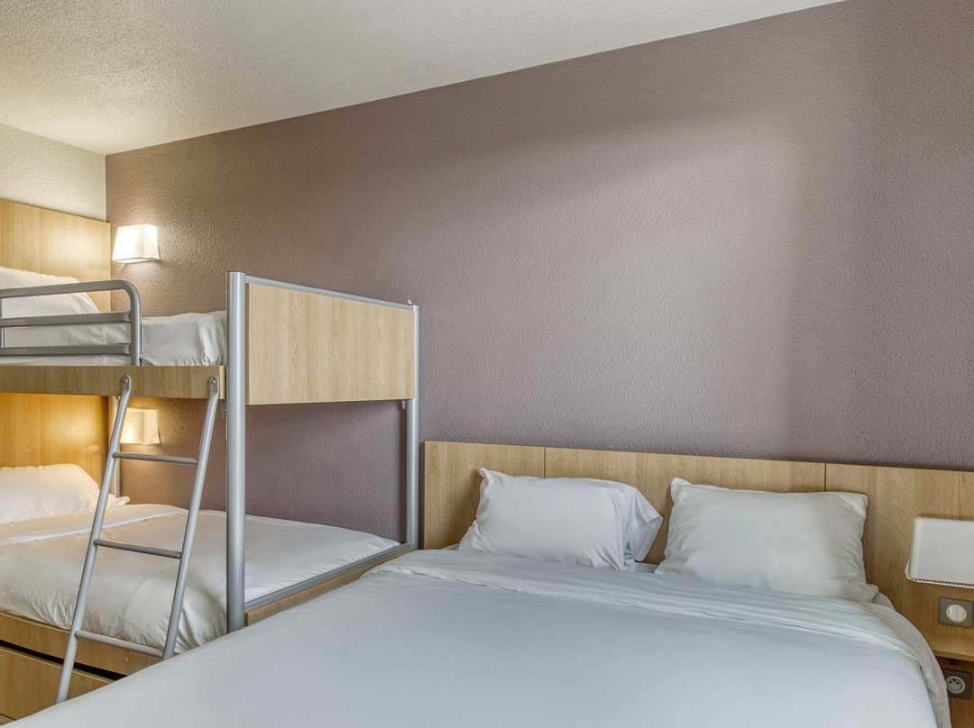 B&B HOTEL Clermont-Ferrand Gerzat主图