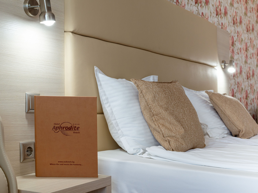 Aphrodite Beach Hotel主图