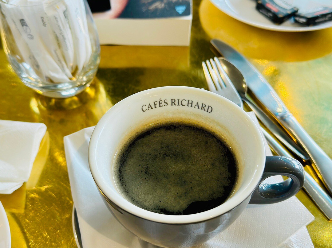 Hôtel De La Baie主图