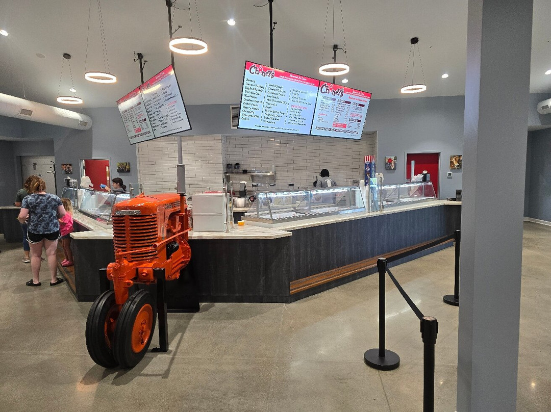 Chaney's Dairy Barn-鲍灵格林必去景点