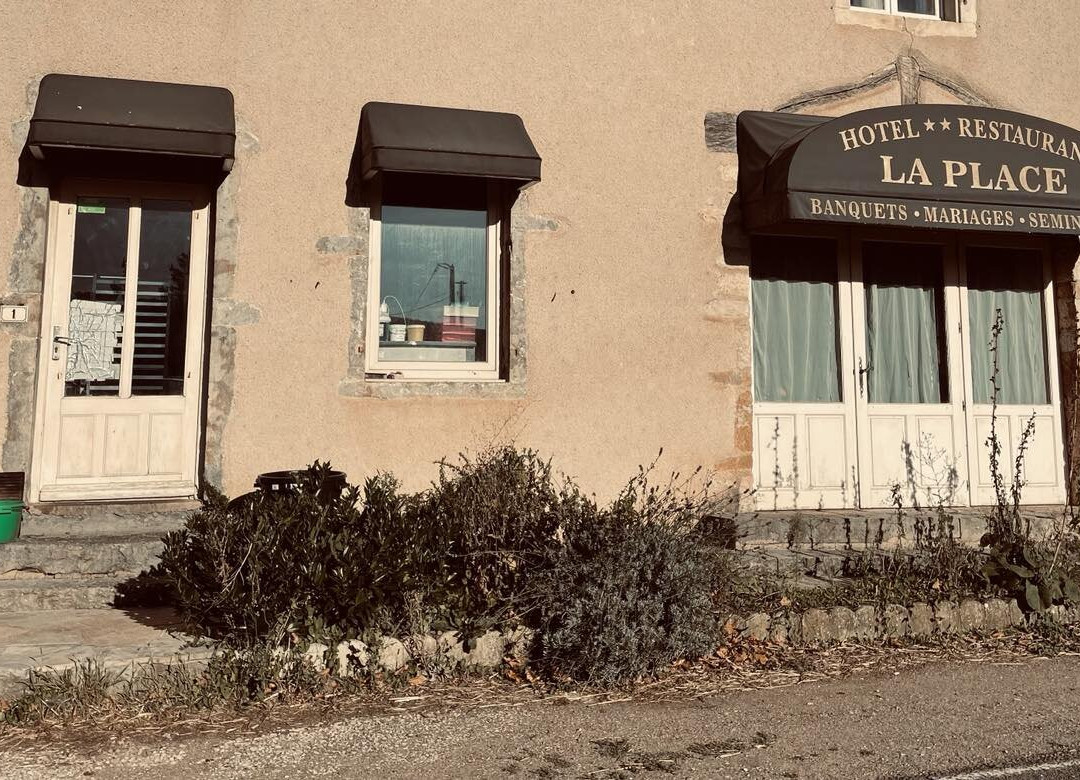 Hotel Restaurant La Place主图