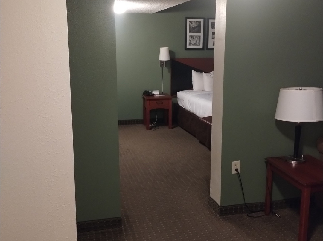 Hotel Pearl Jackson Airport主图