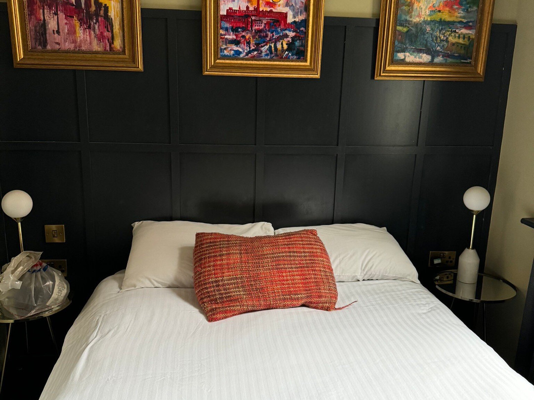 Swan & Railway Hotel Wigan主图