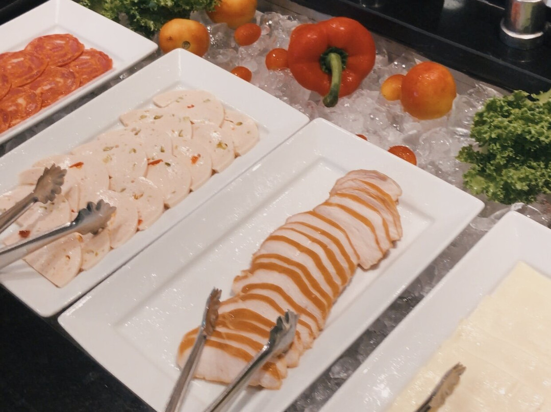 The Nook | Resort Cafe & Bar