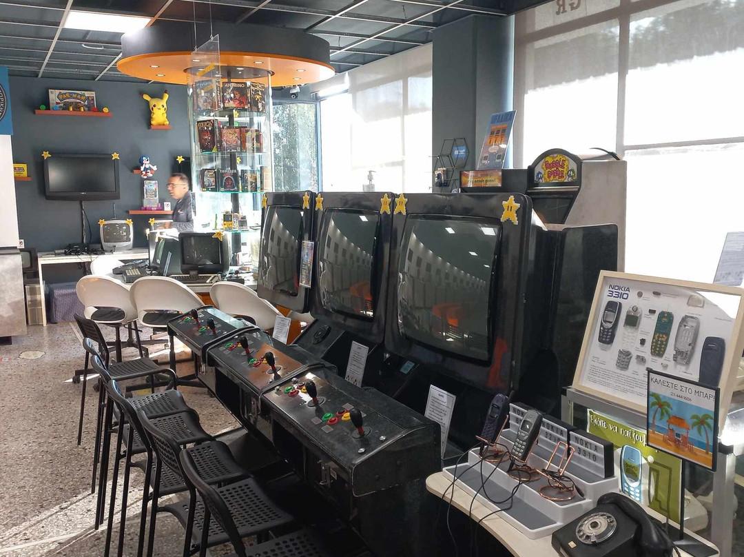 Elliniko Mousio Pliroforikis-Moschato必去景点