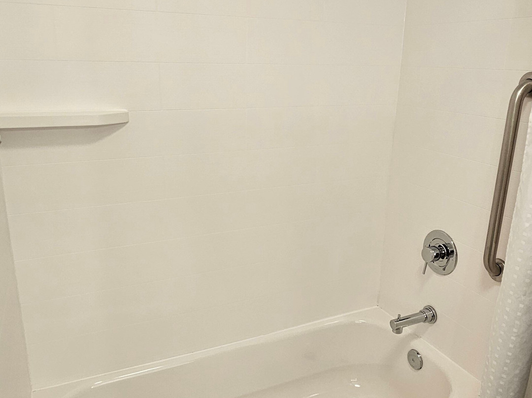 Holiday Inn Express & Suites Wheeling By IHG主图