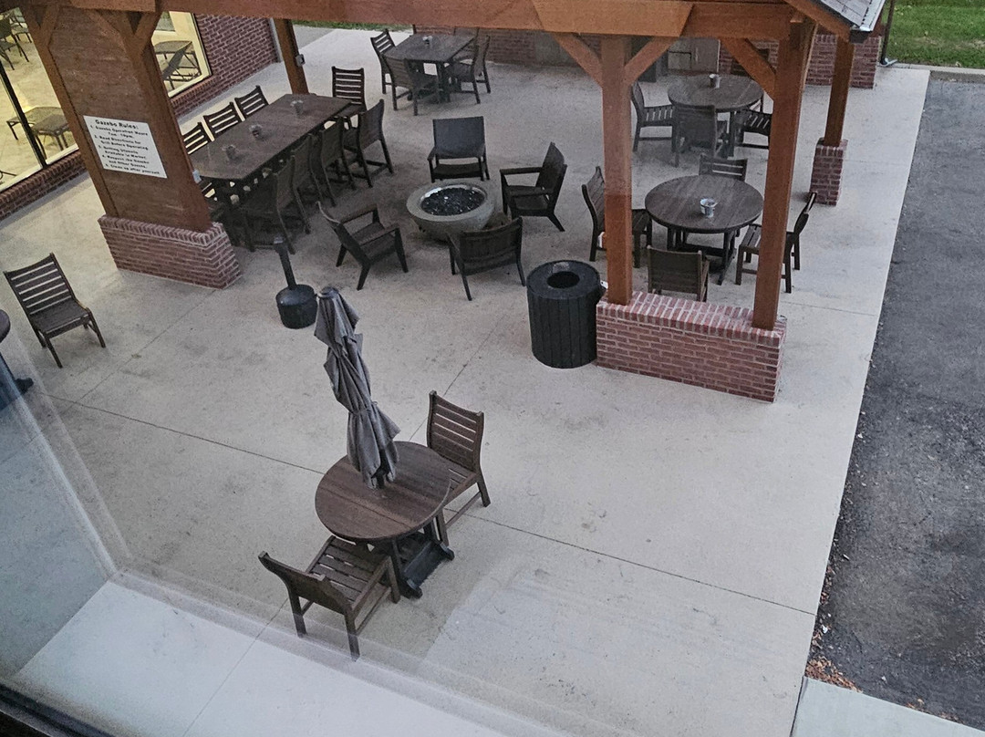 Holiday Inn Express & Suites Wheeling By IHG主图