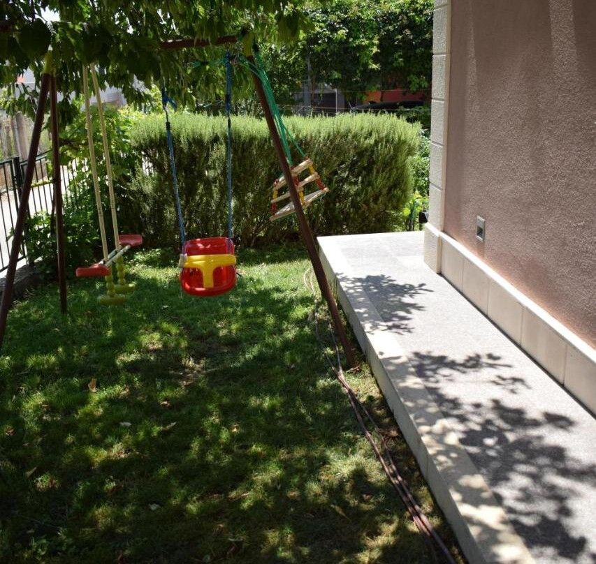 Apartments Bazina