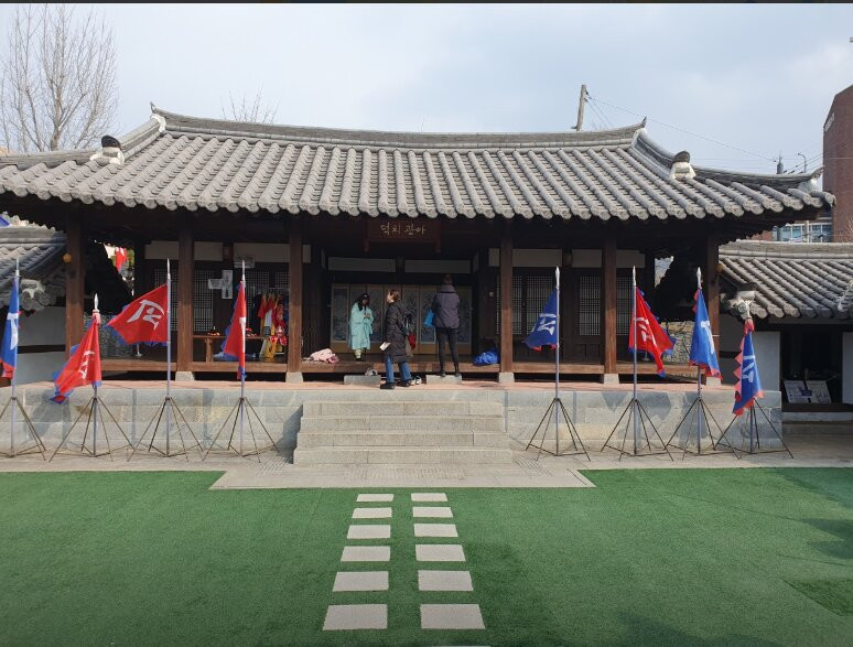 Saraon Story Village