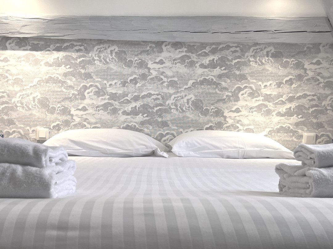 The Originals Hôtel Le George主图