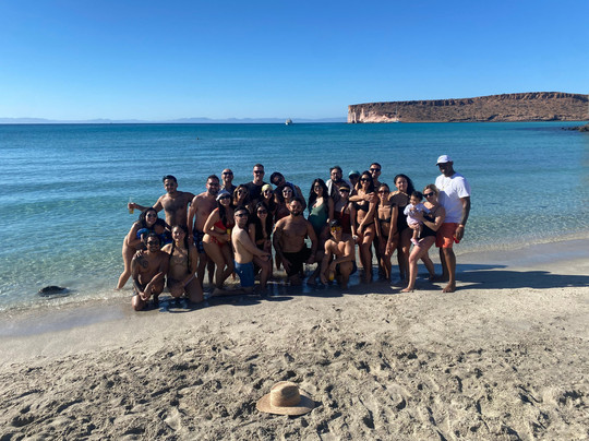 Baja Charters-拉巴斯必去景点