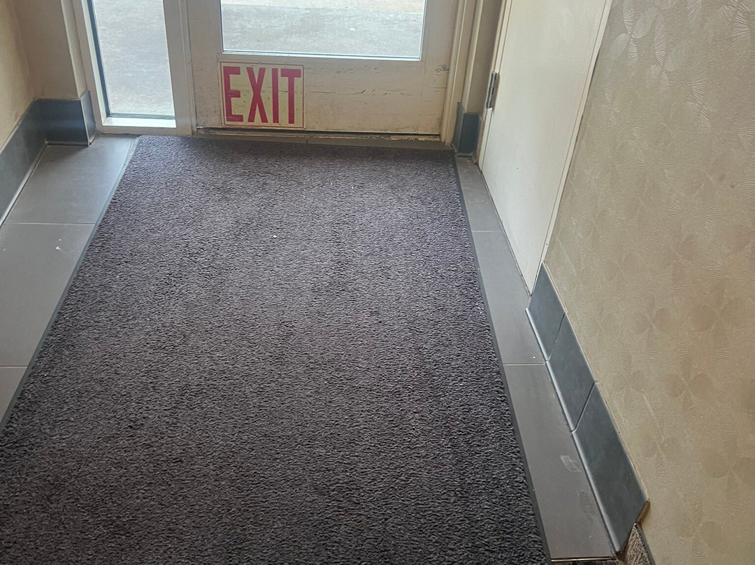 维斯坦布里希尔顿花园酒店主图