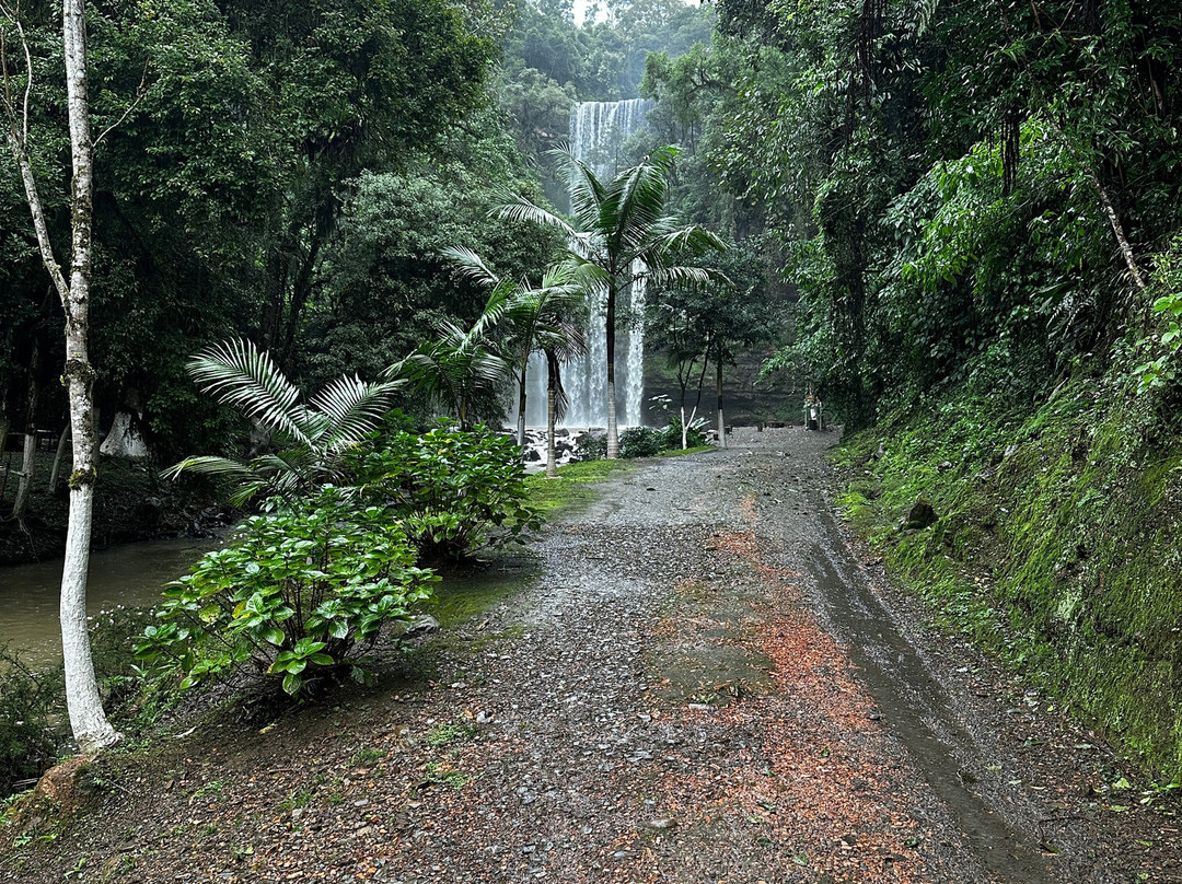 Cachoeira das Pombinhas景点图片