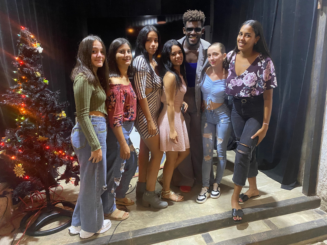 Coco Blue y La Zorra Pelua