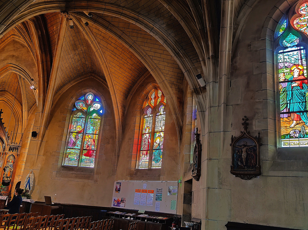 Eglise Saint Pierre景点图片
