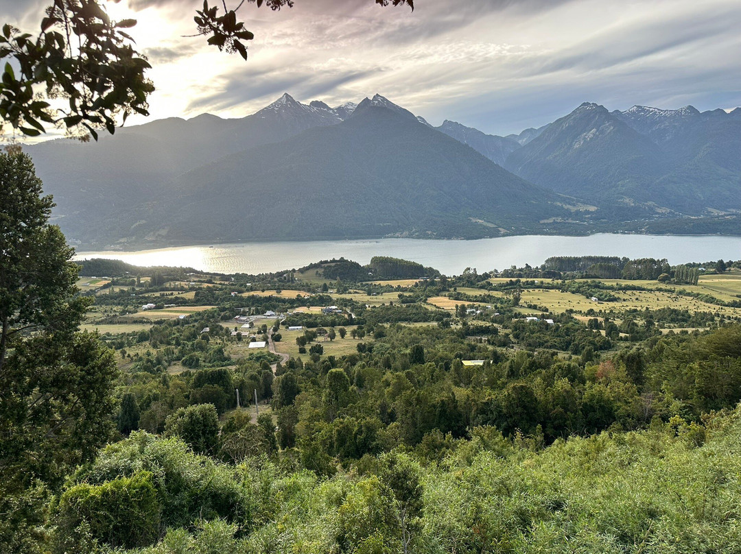 Coihue de Los Columpios-Cochamo必去景点