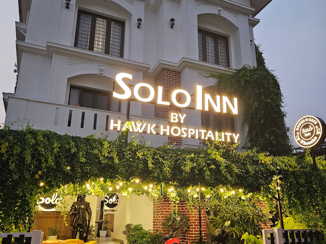 Solo Inn By Hawk Hospitality主图