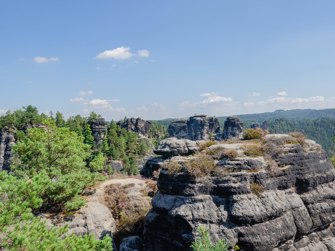 Ferdinandstein Aussichtspunkt-Lohmen必去景点