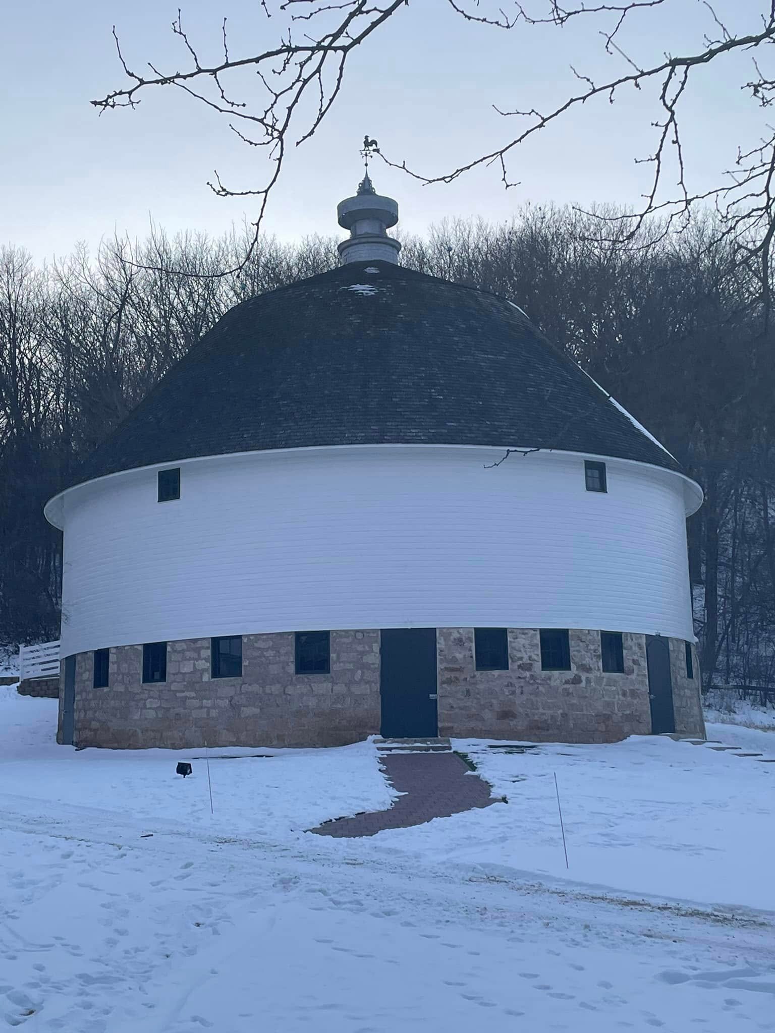 Round Barn Farm-浴室