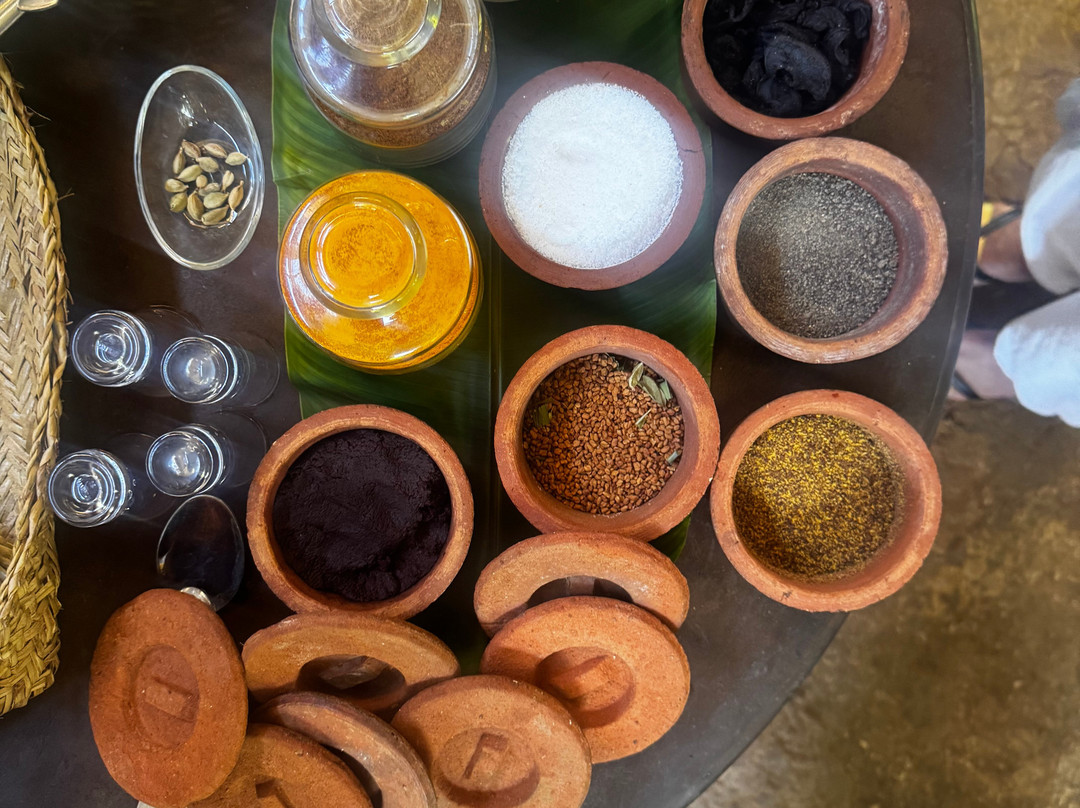 Spice Spoon: Traditional Smoke kitchen cooking Experience: southern Sri Lanka景点图片