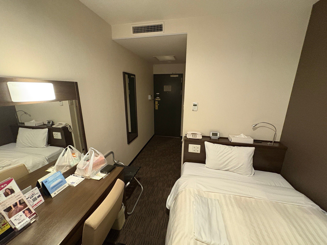 太阳鸟栖酒店主图