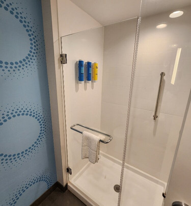 Tru by Hilton Greensboro主图