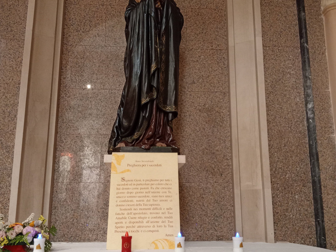 Chiesa del Sacratissimo Cuore di Gesu-佩斯卡拉必去景点