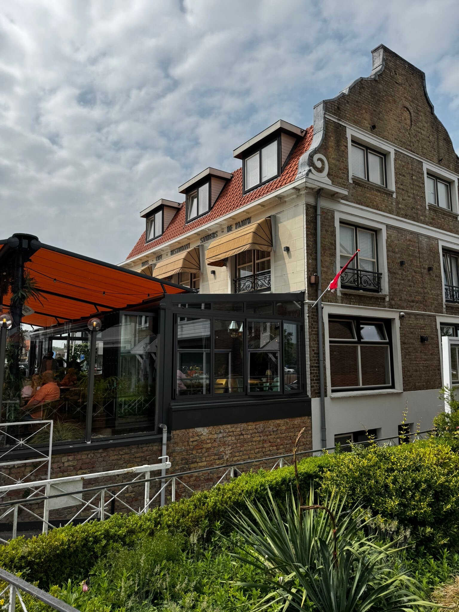 Hotel Sanders de Paauw-官方