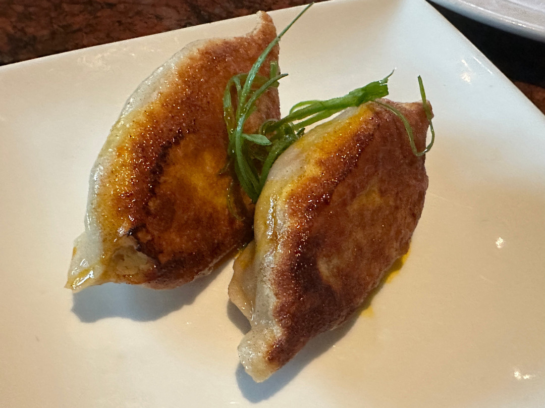 Red Pine Restaurant & Bar