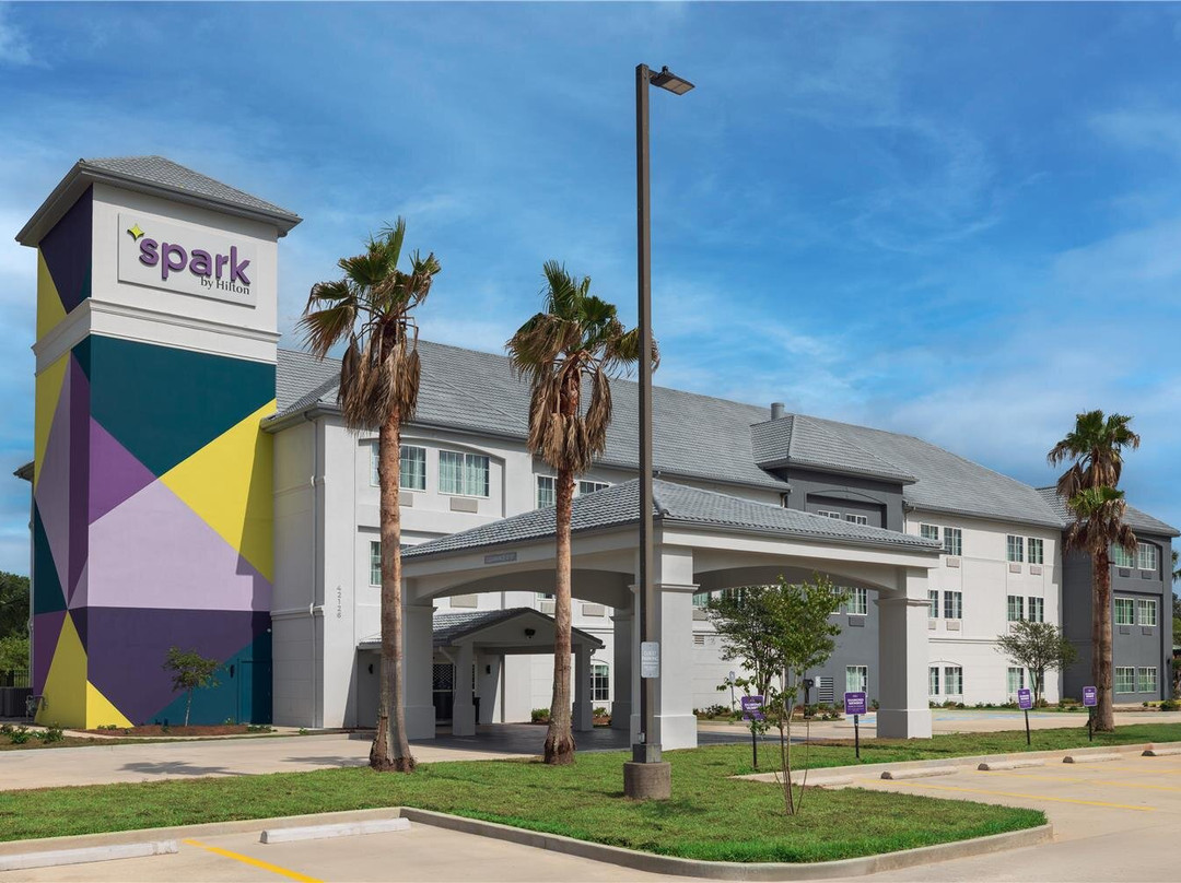 Spark By Hilton Hammond