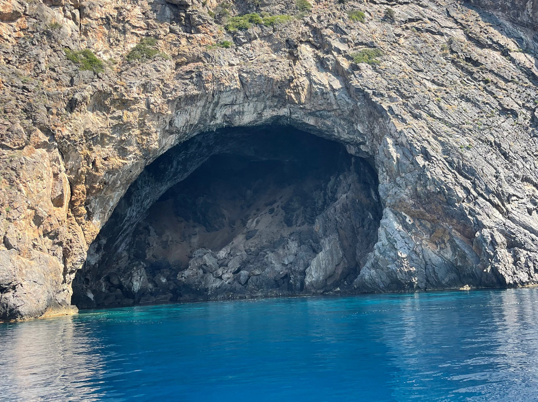 Mormora Boat Tour-Buggerru必去景点