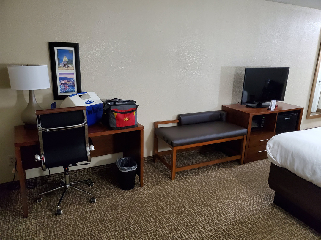 Clarion Pointe Beckley主图