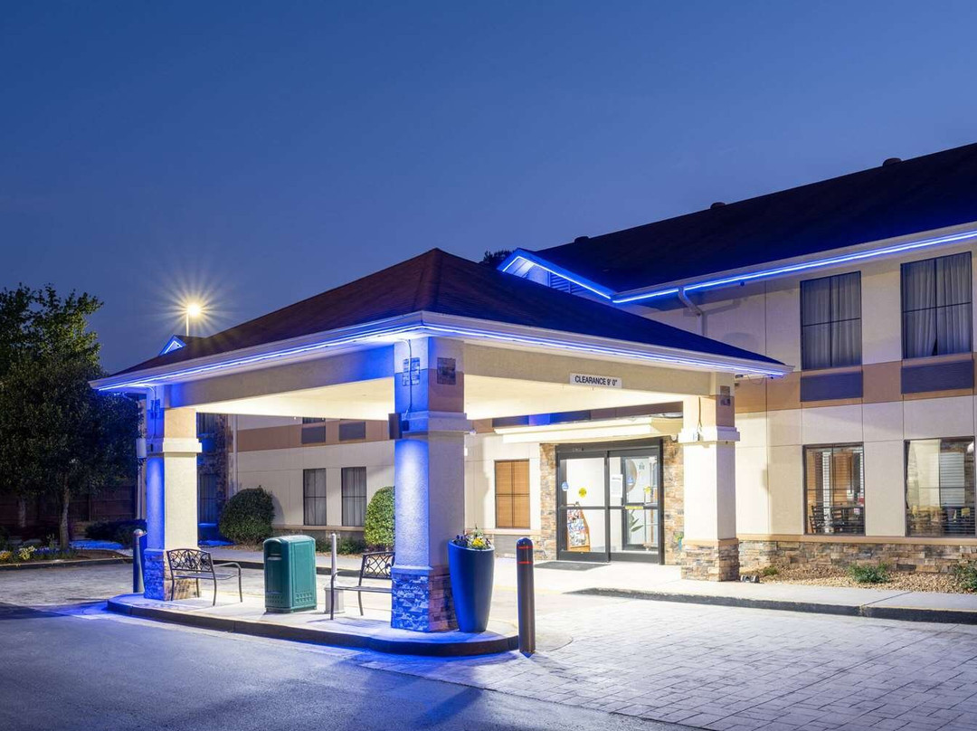 Jefferson酒店住宿-Days Inn & Suites by Wyndham Commerce