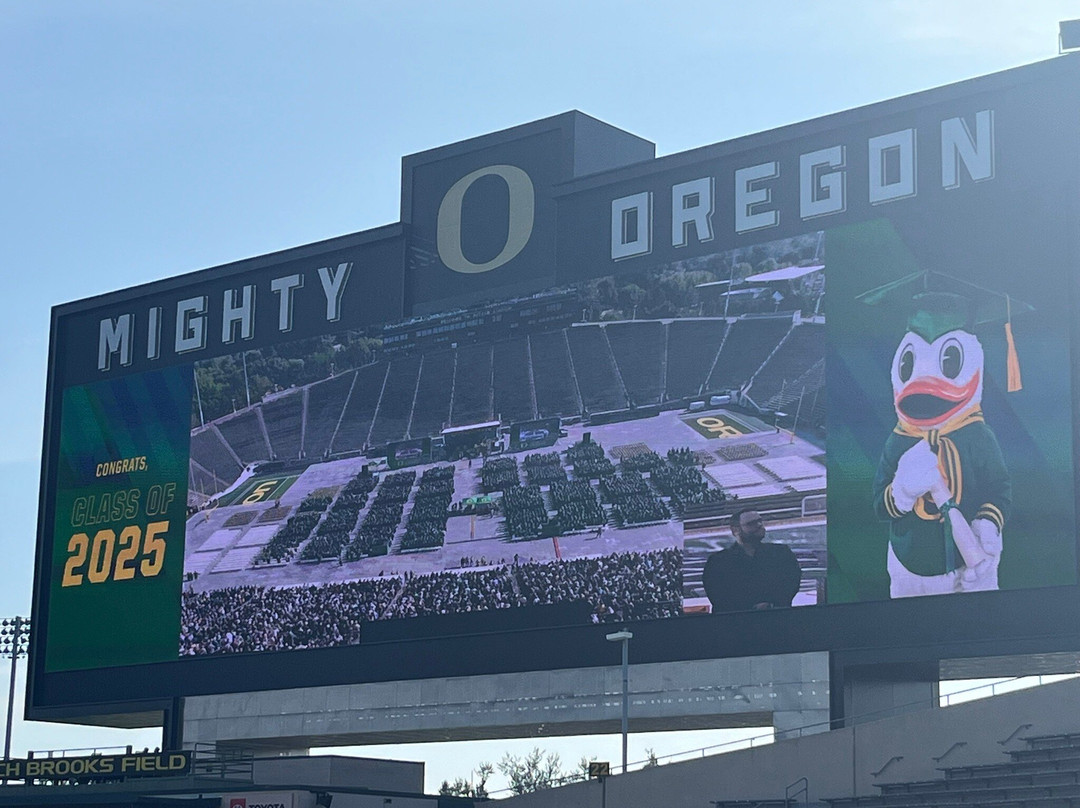 Autzen Stadium-尤金必去景点