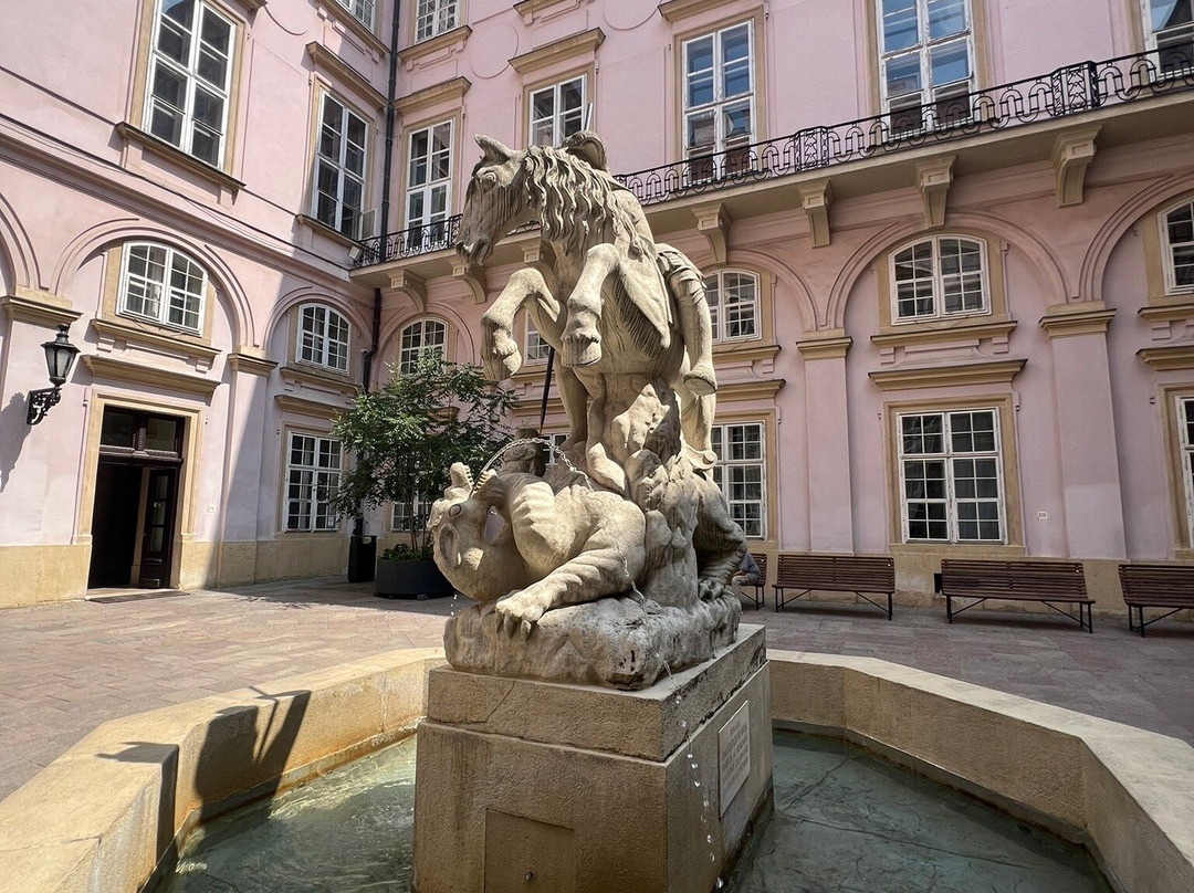 Fountain of St. George and the Dragon-布拉迪斯拉发必去景点