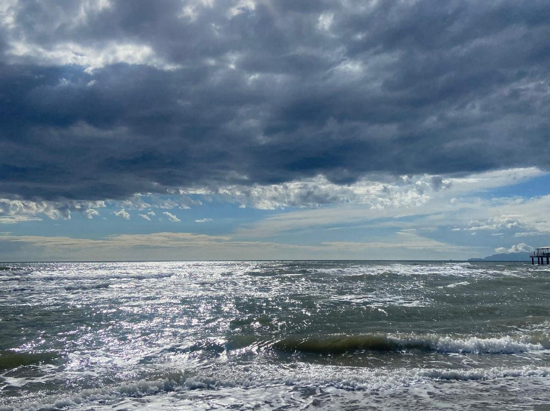 Pontile Bellavista Vittoria-Lido di Camaiore必去景点