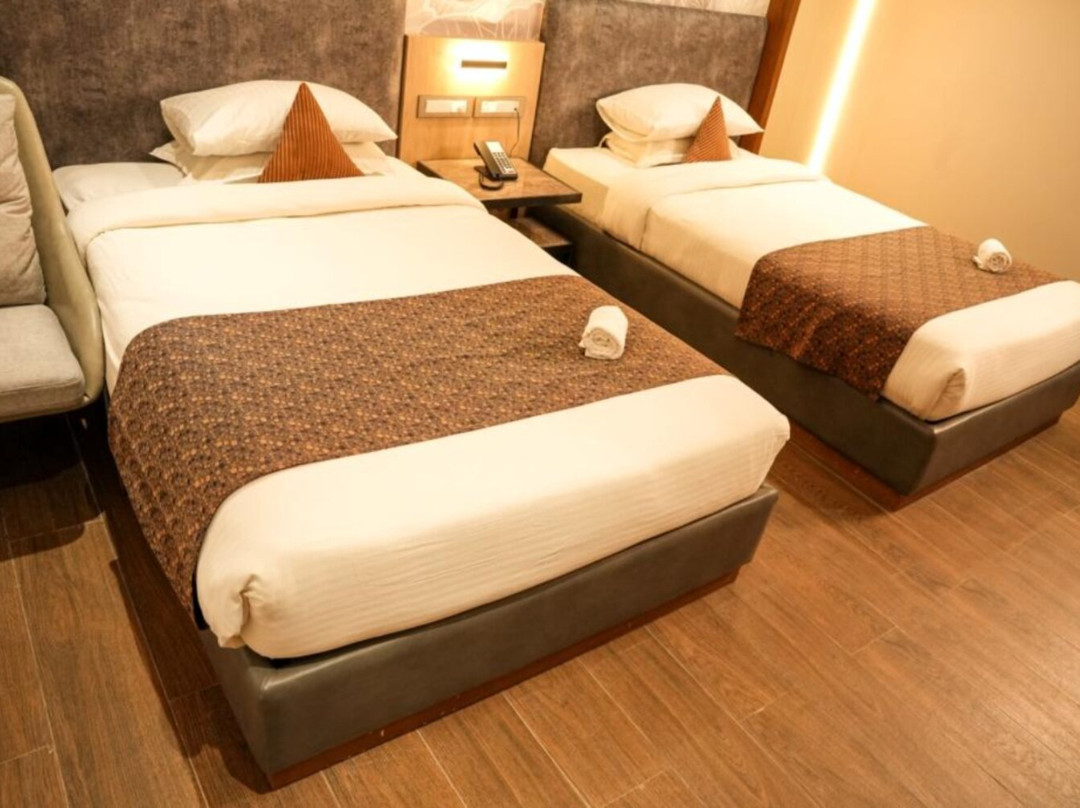 Mayur  Aaditya Resort主图