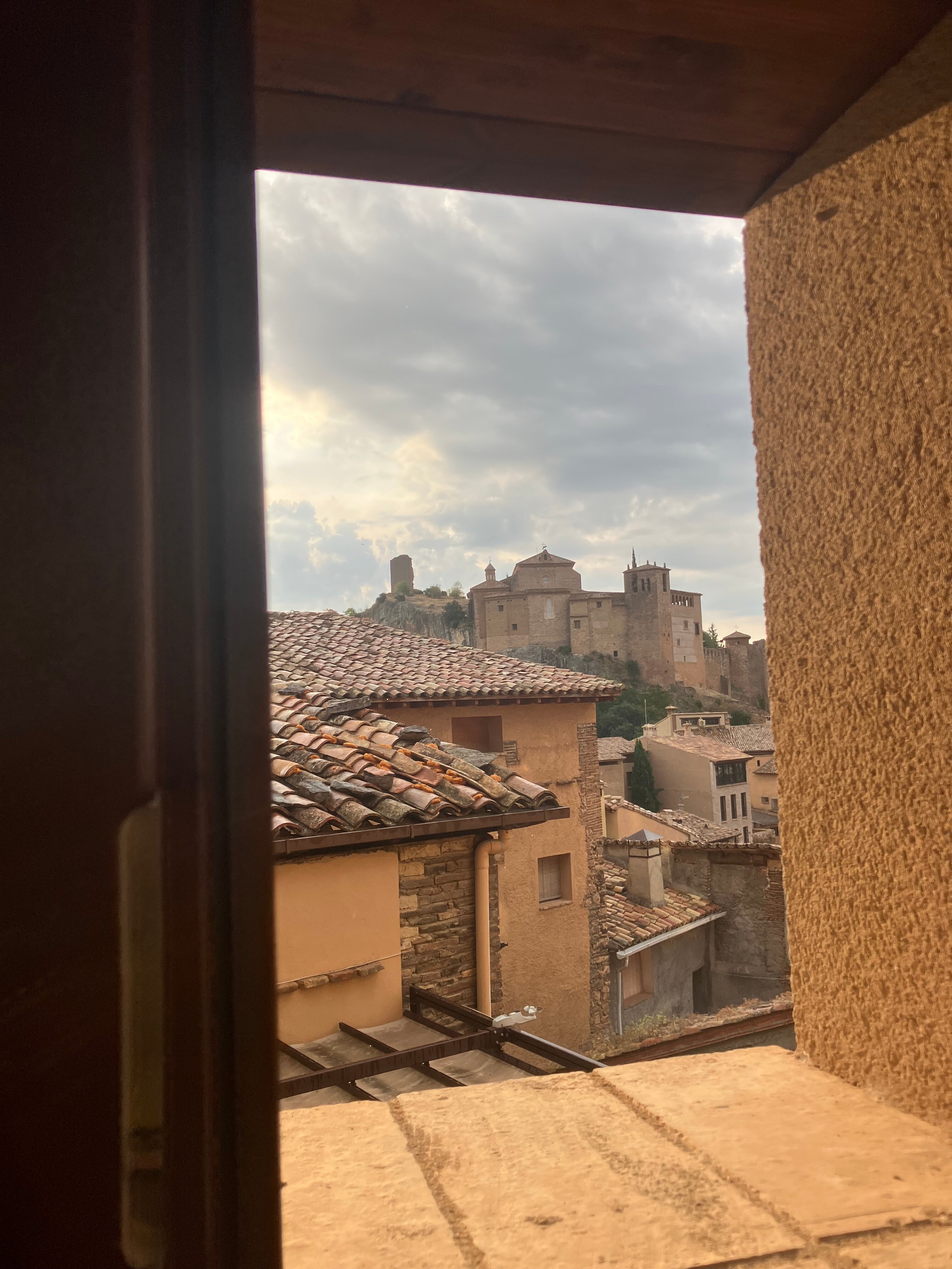 Hotel Castillo de Alquézar-官方