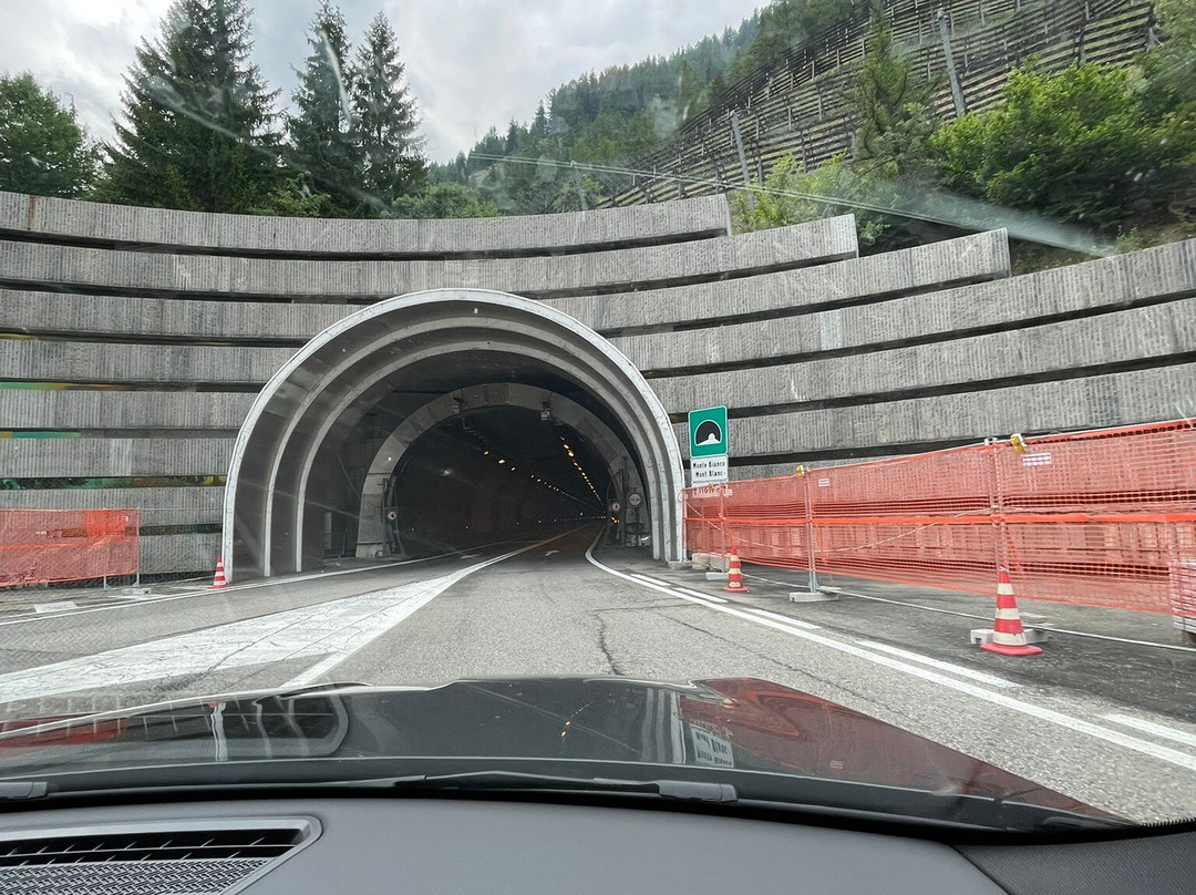 Tunnel du Mont-Blanc-霞慕尼必去景点