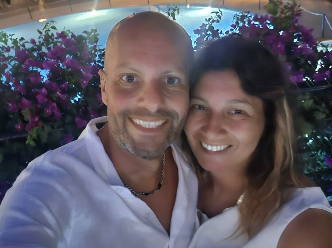 Oasiclub Hotel主图