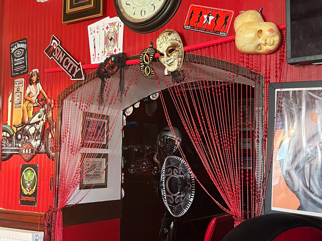 Cadillac Kustomz Hotel主图