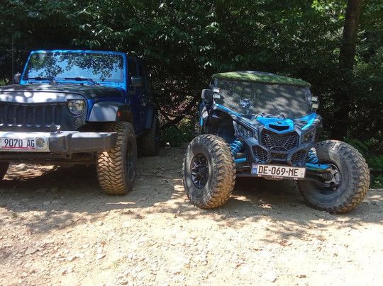 Miriani off-road tours