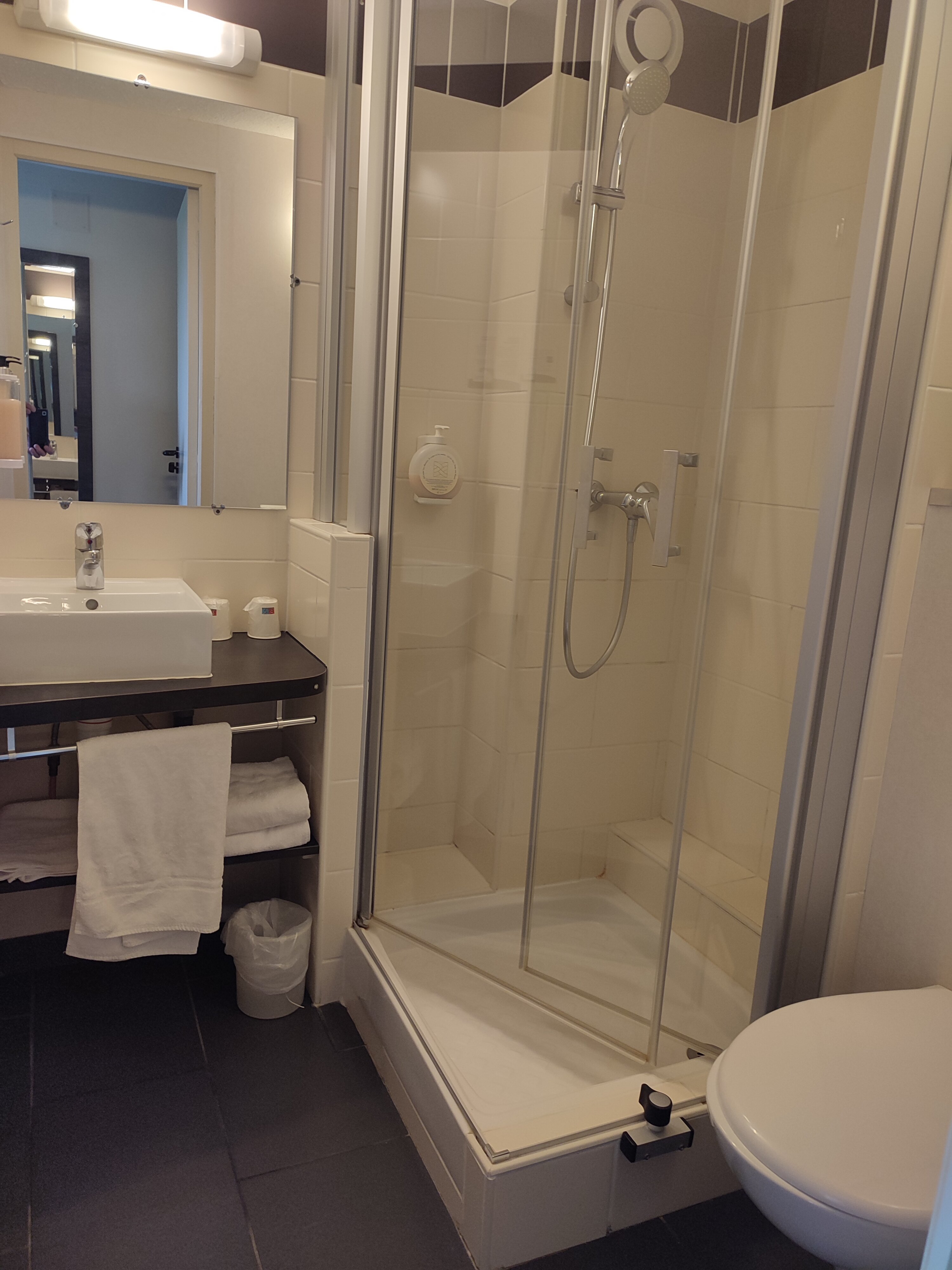 讷韦尔阿可娜酒店-浴室