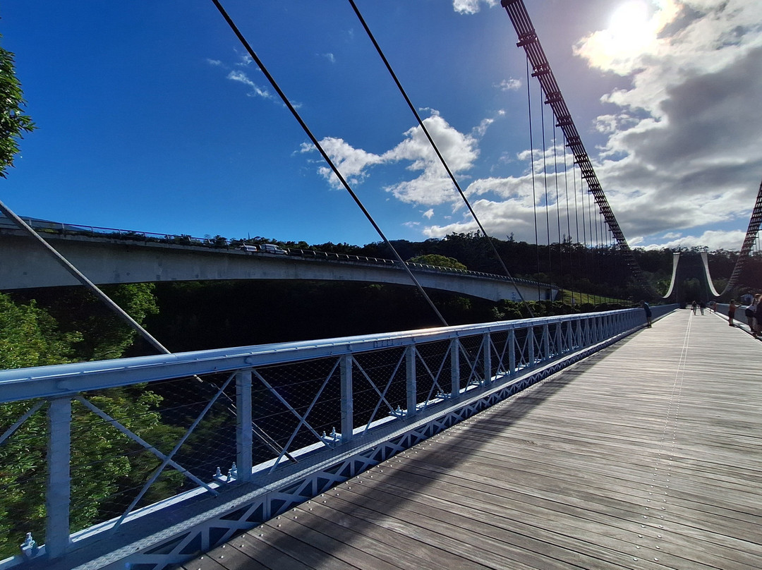 Pont Suspendu de la Rivière de l'Est-圣罗斯必去景点