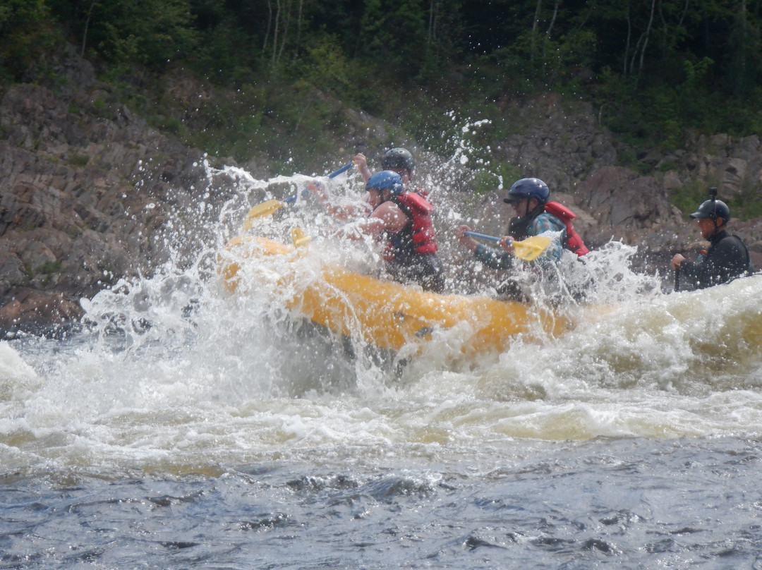 Rafting Newfoundland-Grand Falls Windsor必去景点