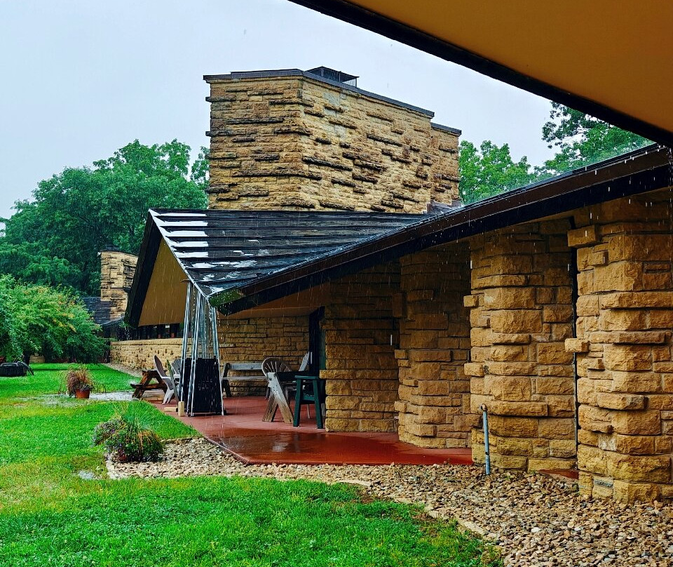 Frank Lloyd Wright's Unitarian Meeting House-麦迪逊必去景点
