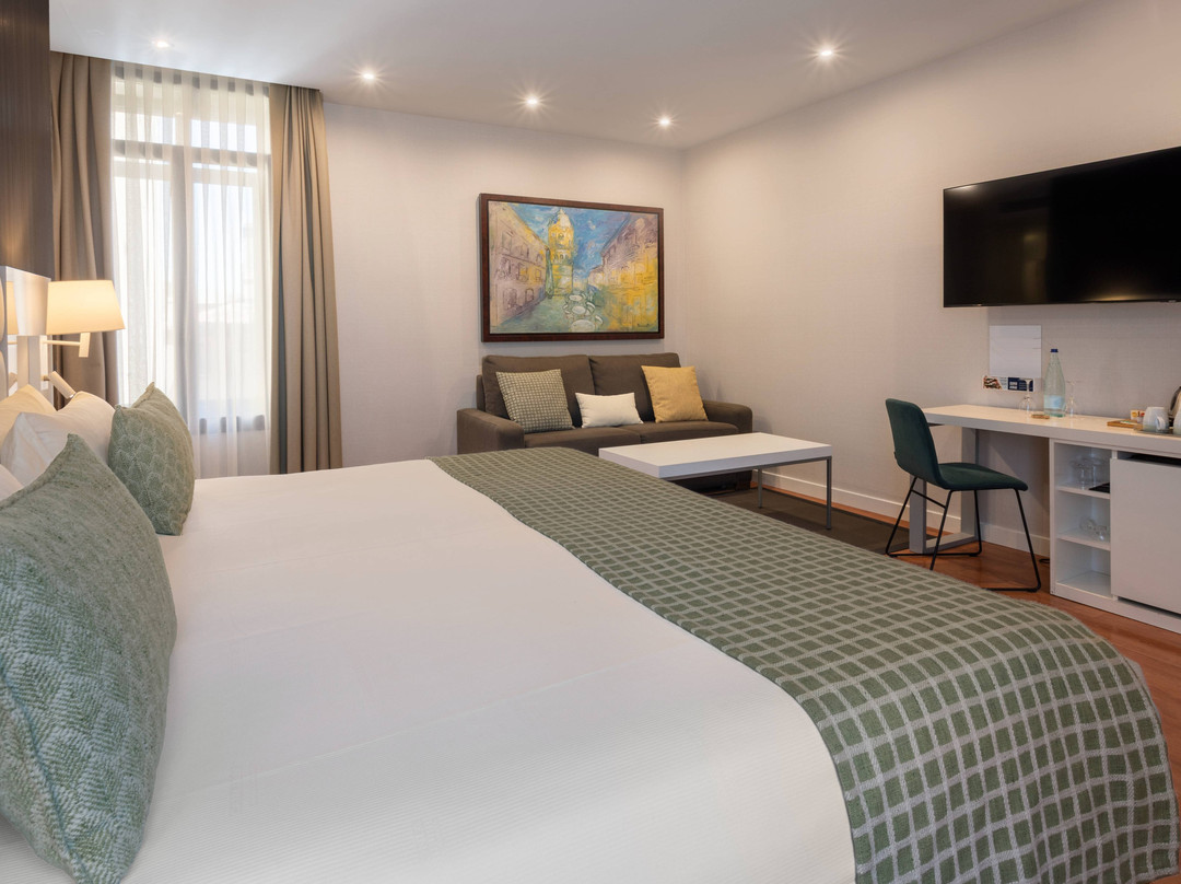 加泰隆尼亚萨拉曼卡广场饭店主图