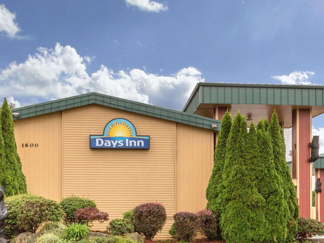 Days Inn by Wyndham Black Bear