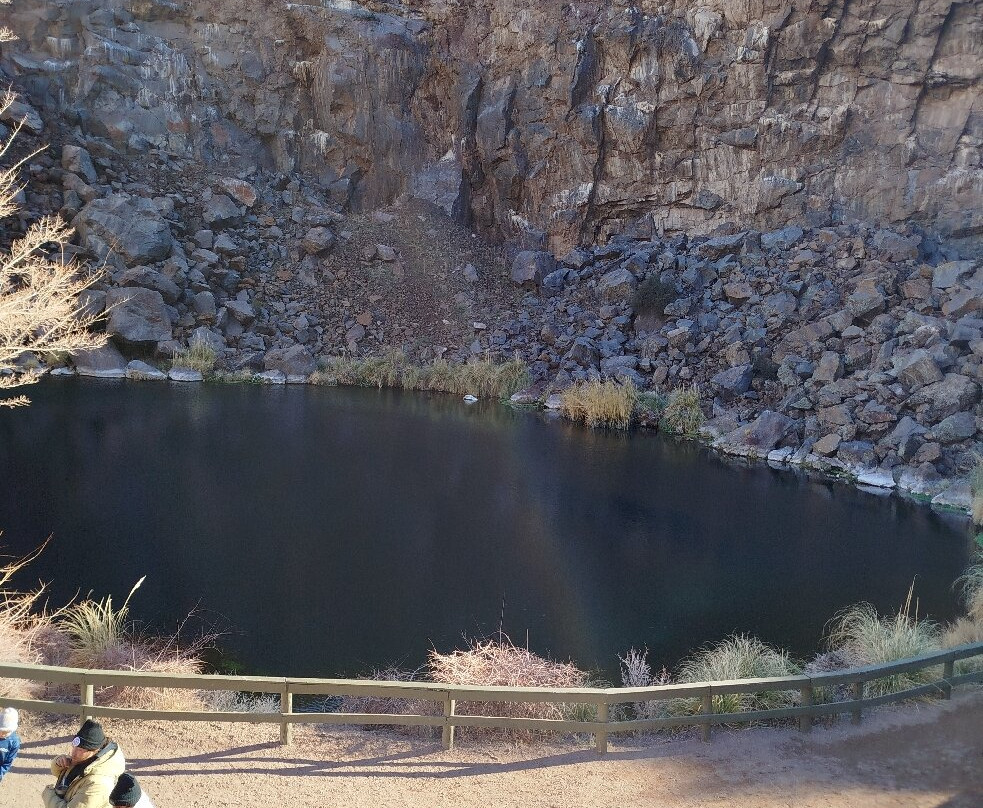 Laguna de la Nina Encantada-Malargue必去景点