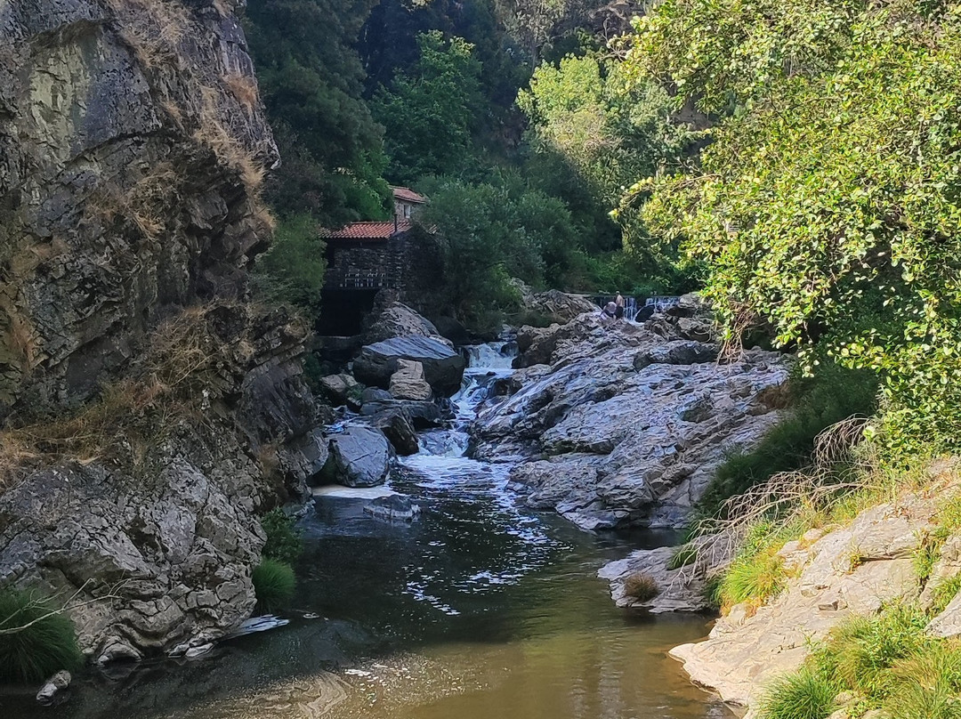 Sra. Do Salto-Paredes必去景点